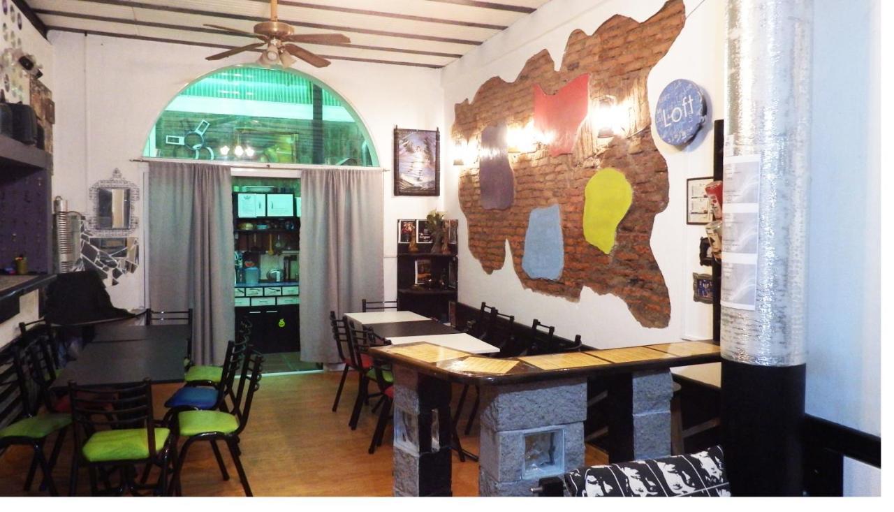 Hostel De Pichincha Gualeguaychu Exterior photo