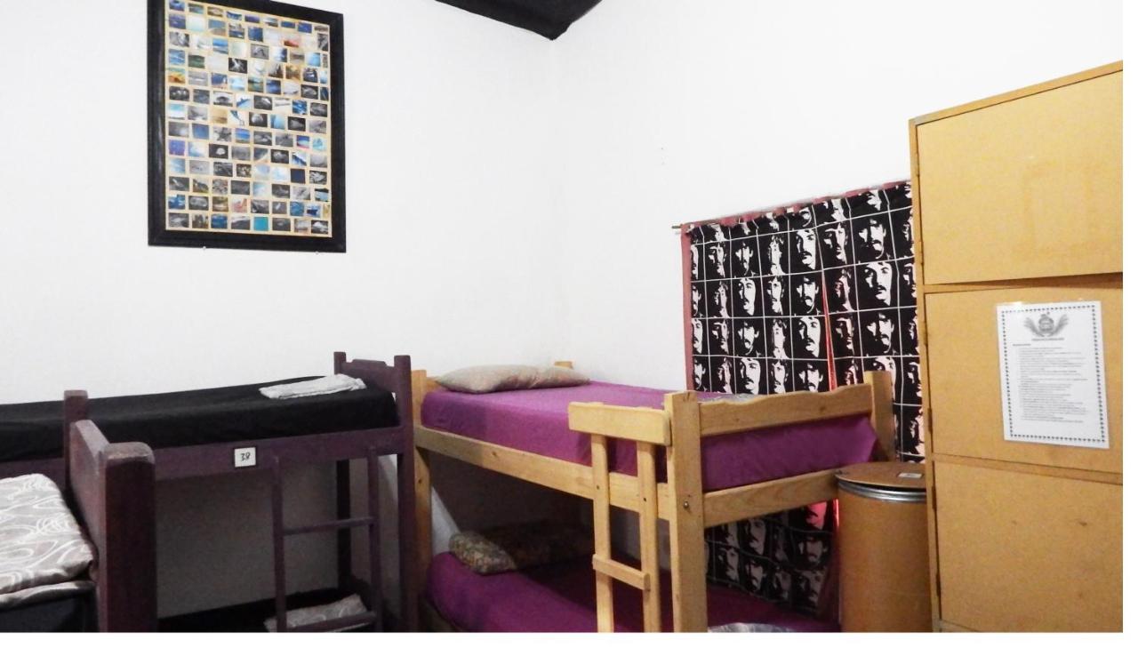 Hostel De Pichincha Gualeguaychu Exterior photo